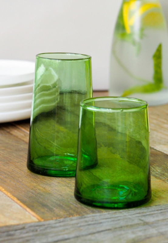 Gobelet forme basse en verre recyclé soufflé bouche vert 25 cl Lily Pro.mundi